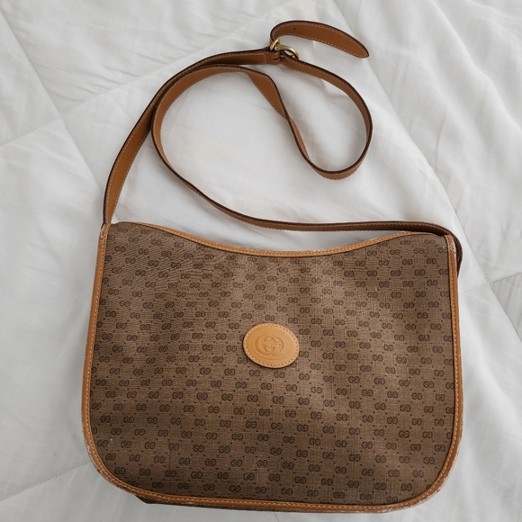 Gucci Handbags - GUCCI | AUTHENTIC VINTAGE GG PATTERN SHOULDER BROWN LEATHER BAG | MADE IN ITALY